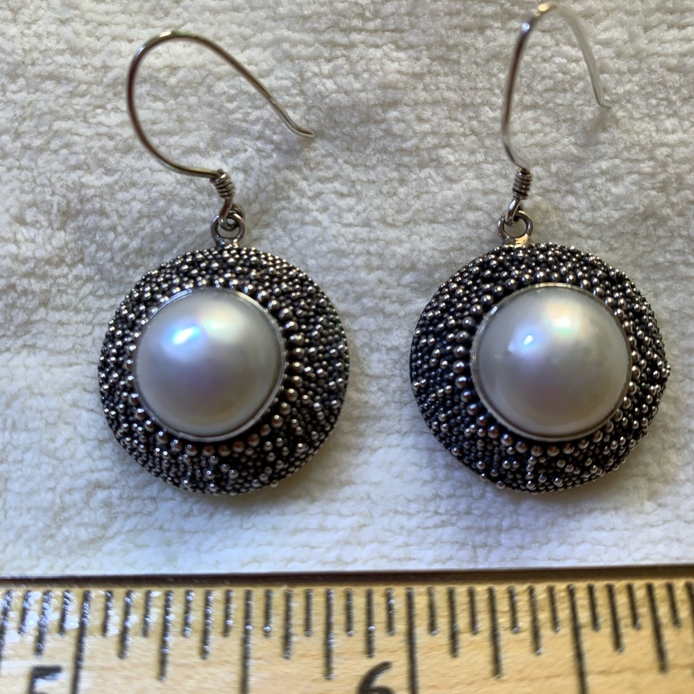 Sukhmani Pearl and Silver Earings